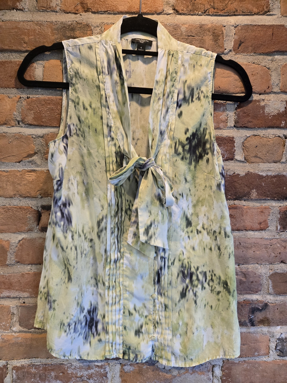 Ann Taylor Green and Blue Tie-Neck Pintuck Sleeveless Top